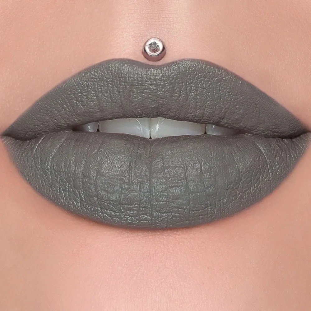 Jeffree Star add bold